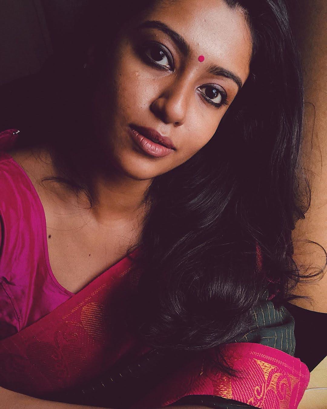 Bharathi-Kannamma-Serial-Actress-Roshini-Haripriyan-45