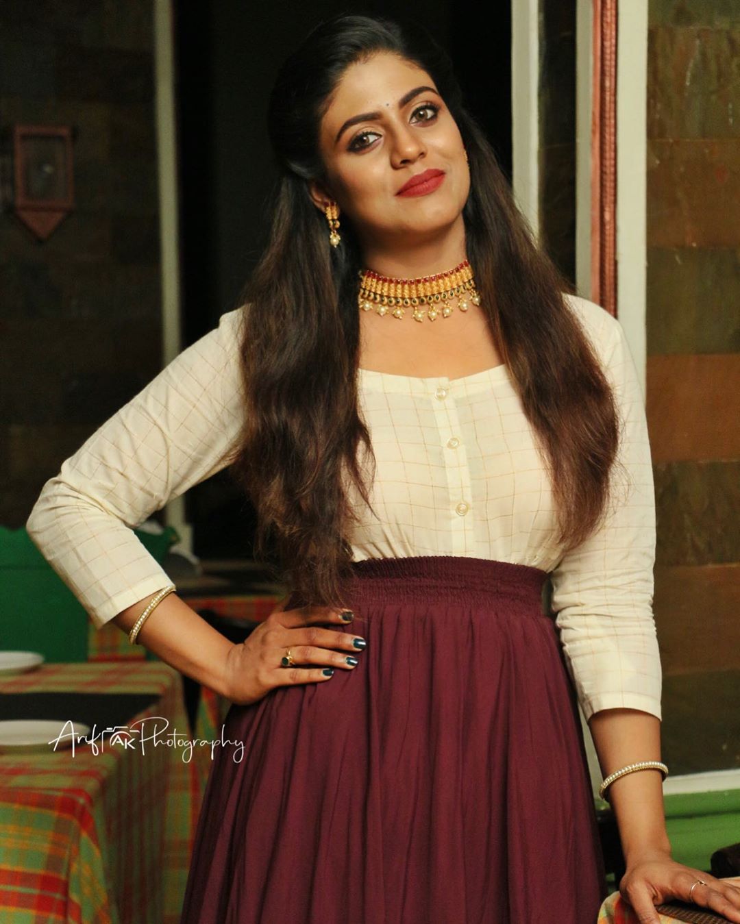 Ineya Images HD | Actress Iniya Photos ~ Live Cinema News