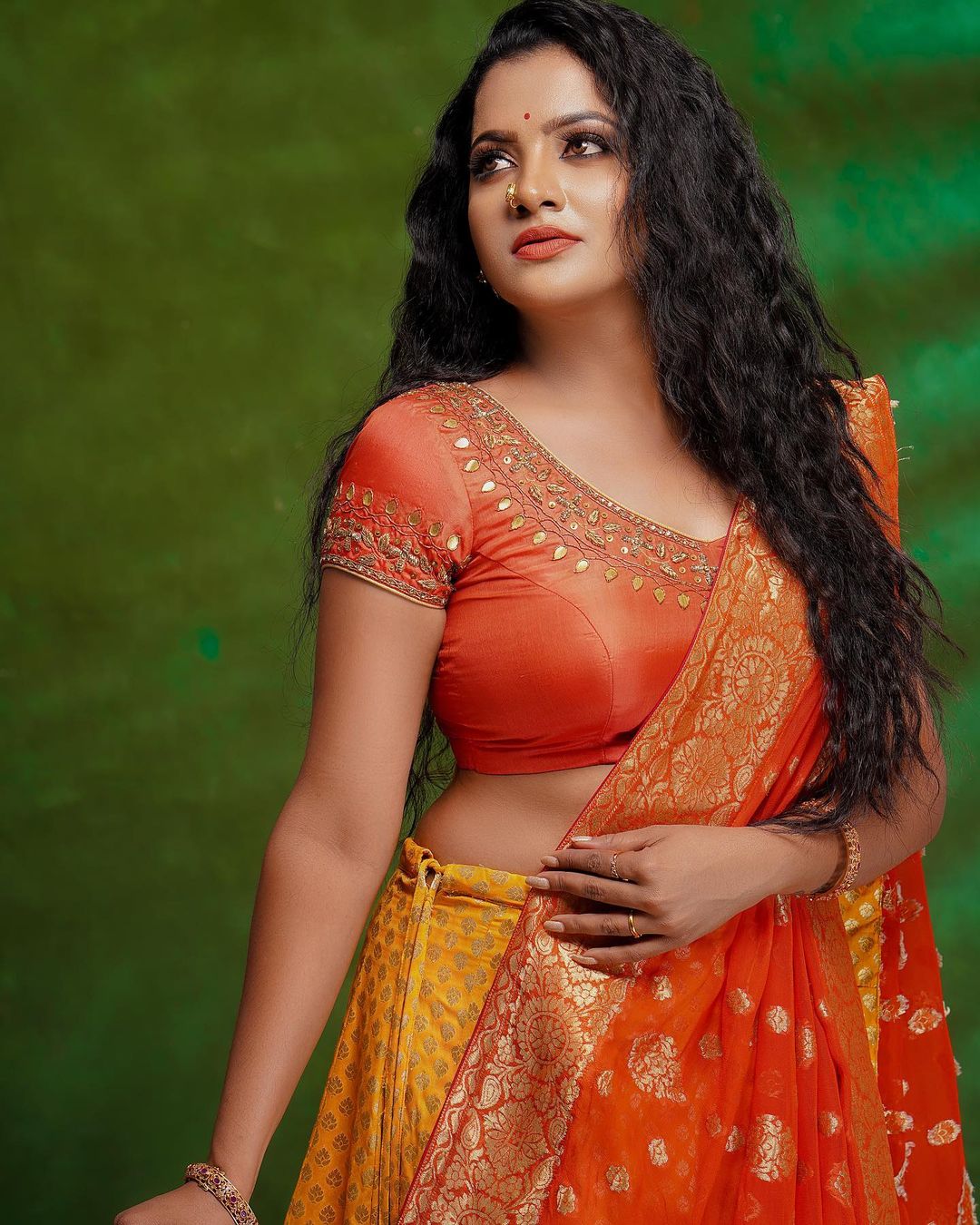 Serial Actress V. J. Chitra Photo Gallery (18)