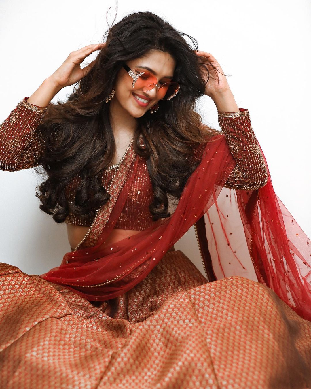 Gorgeous Actress Vani Bhojan Photos