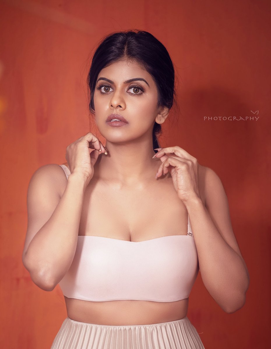 Singer Swagatha S Krishnan Latest Photoshoot