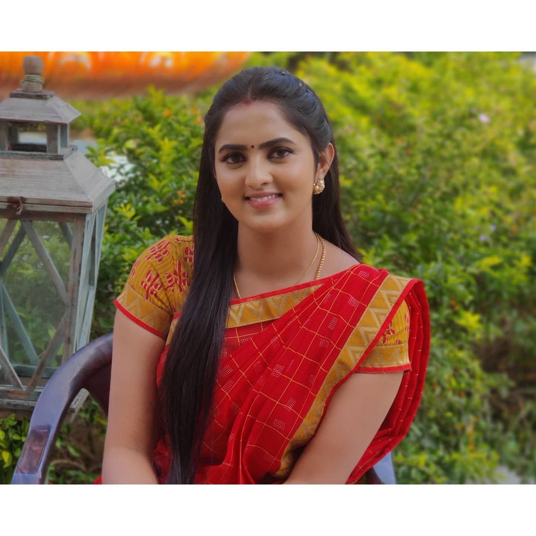 Radhika_Preethi_14655215929_28